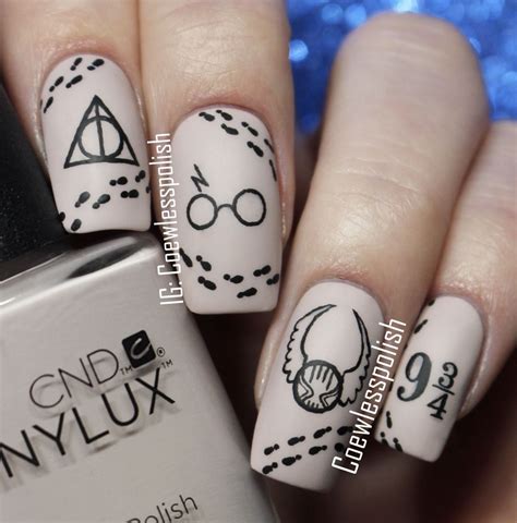 Uñas Acrilicas De Harry Potter Moda y Estilo