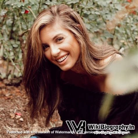 Briley Hussey: Wiki, Bio, Age, Music, Wedding, Net Worth