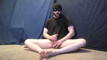 masturbándose disparando una carga ii XVIDEOS