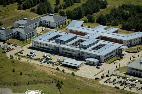 Neustrelitz Aus Der Vogelperspektive Klinikgel Nde Des Krankenhauses