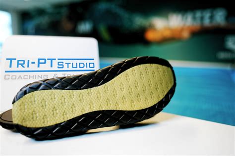 Arena Marco Black Slippers Tri Pt Studio