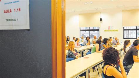 Plazas Maestro Profesores Murcia Carm Los Interinos Estudian Impugnar