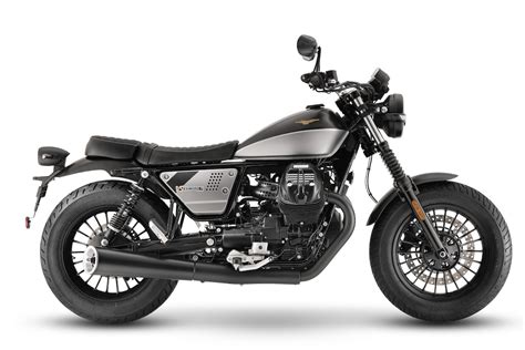 Eicma Moto Guzzi Pr Sente Sa V Bobber Special Edition