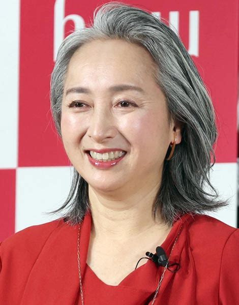 「老けて見えたらダメ？」近藤サトがグレーヘアお手入れ商品新cm発表会で唸らせた金言｜日刊ゲンダイdigital