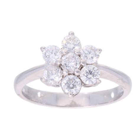 18ct White Gold 1 00ct Diamond Cluster Ring Ramsdens Jewellery