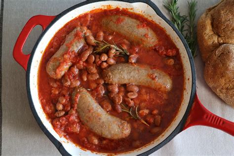 Ricetta Salsiccia E Fagioli Il Club Delle Ricette