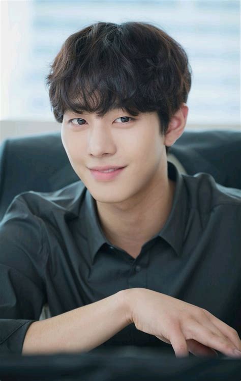 Rising Actor Ahn Hyo Seop Goes Viral For How He Takes Photos With