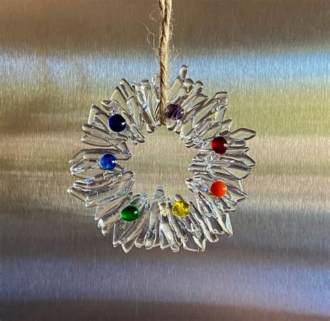 Fused Glass Christmas Wreath Ornament In Clear Glass With Rainbow Colored Berries Etsy Fused