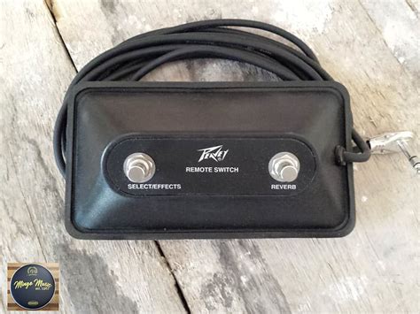 Peavey 2 Button Amplifier Footswitch Reverb