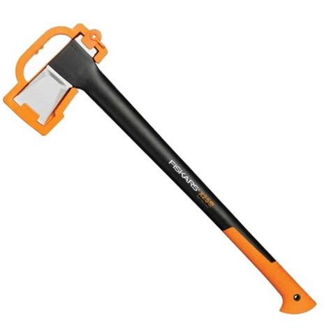 Fiskars X-Series Axes Range Comparison | Review