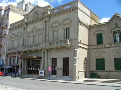 Teatro Español De Azul Pcia Bs As