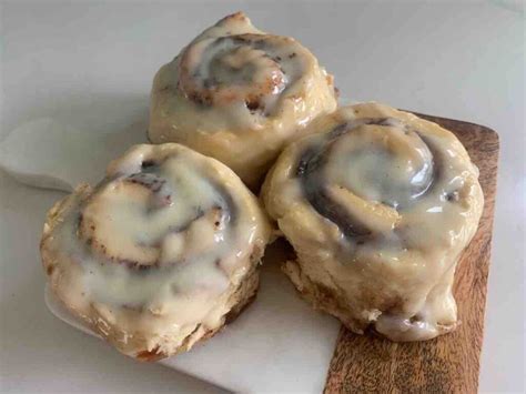 Gluten Free Cinnamon Rolls As Good As Gluten Rolls Go Gluten Freely