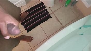 Rapidito en el baño XVIDEOS