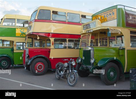 Old London Buses Hi Res Stock Photography And Images Alamy