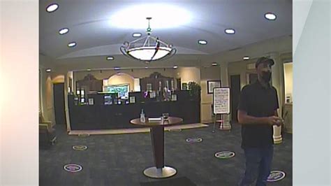 Suspect Sought In Fort Wayne Bank Robbery Indianapolis News Indiana