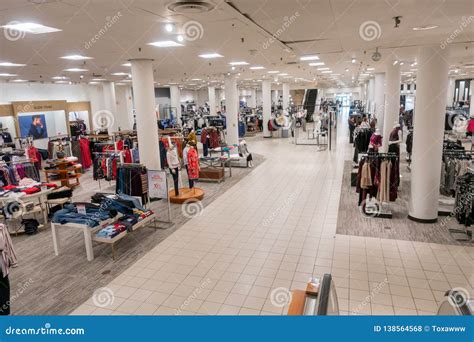 Interior of Macys Store at Manhattan Editorial Stock Photo - Image of center, manhattan: 138564568