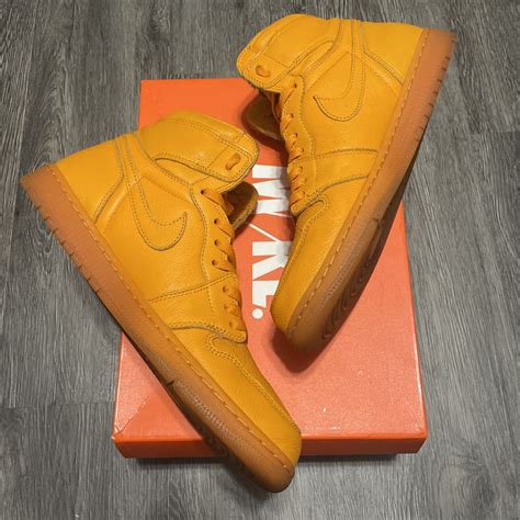 Clean Nike Air Jordan 1 Retro High Gatorade Orange Gem