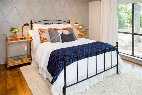 Fixer Upper Master Bedrooms And Master Bathrooms Hgtv S Fixer Upper With Chip And Joanna