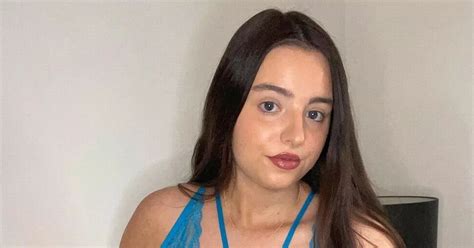 Model Transforms Jeans And Nice Top Trend As She Swaps T Shirt For Lingerie Daily Star