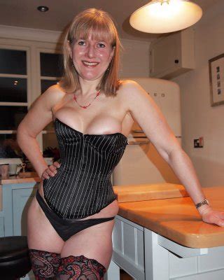 Matures In Lingerie I Love Porn Pictures Xxx Photos Sex Images Page Pictoa