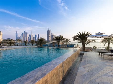 Radisson Beach Resort Palm Jumeirah Inside The New Hotel