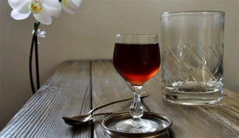 Vermouth Cocktail - Kitchy Cooking