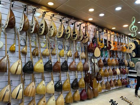The music store that witnessed the evolution of Kurdish music