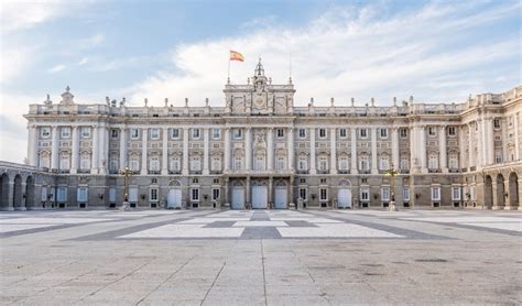 18 Properties Owned by the Spanish Royal Family – PureWow