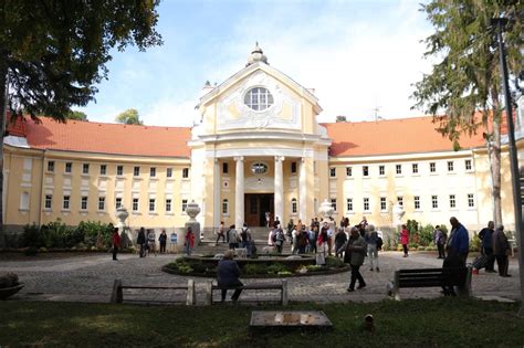 Георги Георгиев, СОС: МИНЕРАЛНАТА БАНЯ В БАНКЯ ОТВОРИ ВРАТИ - front.bg