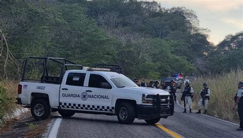 Tras levantamiento de cuerpos por balacera abren la circulación en la