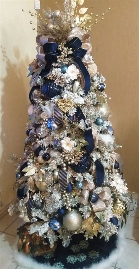 Arbol De Navidad Azul Y Dorado Champagne Christmas Tree Navy Christmas