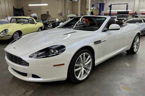 1700 Mile 2012 Aston Martin Db9 Volante For Sale On Bat Auctions Sold For 64500 On January