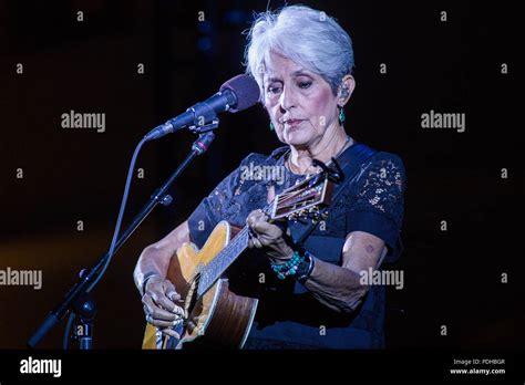 Joan Baez Body Measurement Bikini Bra Sizes Height Weight