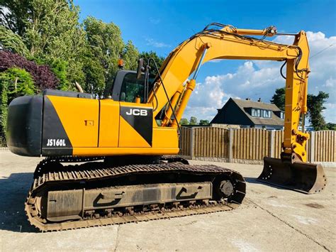 Jcb Js160 Tracked Excavator C W Quick Hitch And Bucket