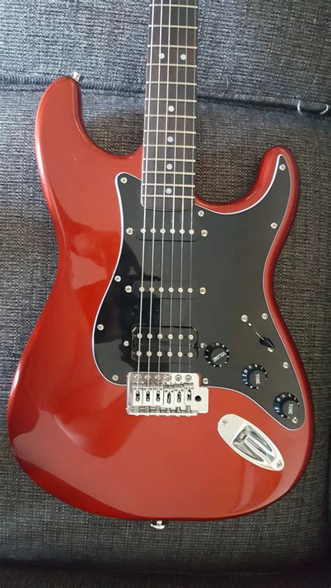 Squier Affinity Strat Hss Indonesia Fuzzfaced