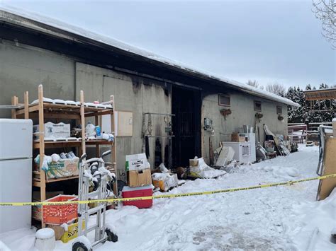 Animal Killed In Barn Fire In Summerland Bc Okanagan Globalnewsca