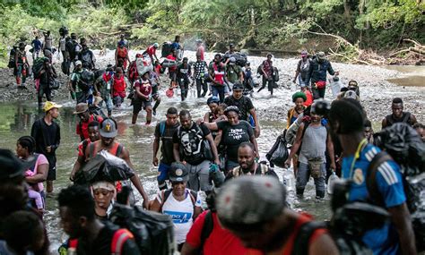 Panamá y Costa Rica analizarán crisis migratoria en encuentro