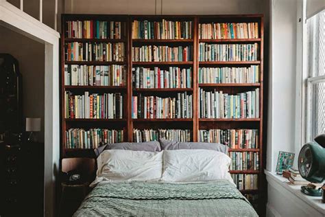 These 20 Book Storage Ideas Prove You Can Be A Small Space Dweller And