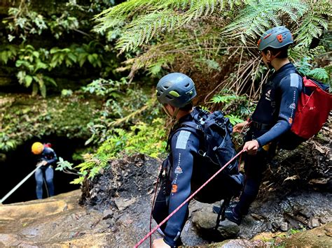 Private Beginner Abseil Canyons Blue Mountains Climbing School