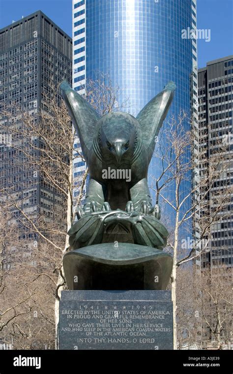 Eagle Statue Battery Park Manhattan Hi Res Stock Photography And Images