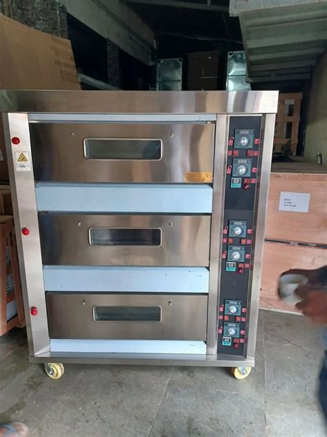 Double Decks Electric Triple Deck Baking Oven At Rs In Kolkata