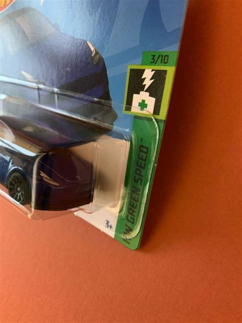 Машинка хот вілс Тесла Tesla Model Y hot wheels 2024 цена 124 грн
