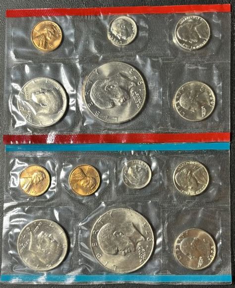 P D United States Mint Uncirculated Coin Set In Original Mint