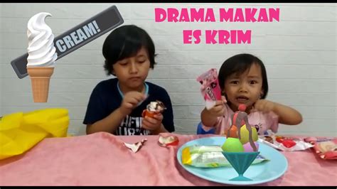 Borong Es Krim Dan Makan Ice Cream Bersama Anak Kakak Adik Pakai