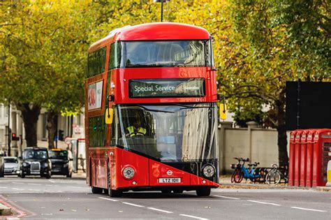 Londons New Routemaster Bus Is Given Electric Makeover Move Electric