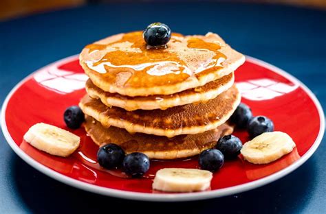 Exhiben marca de harina para hot cakes con ingredientes dañinos RegeneraciónMX