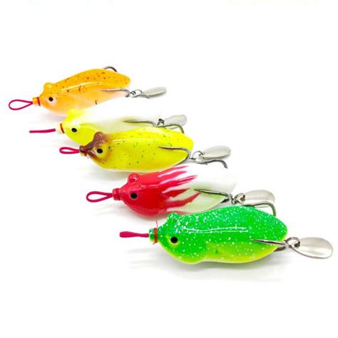 Fishing Lures With Metal Sequins Top Water Artificial Bait Double Hooks