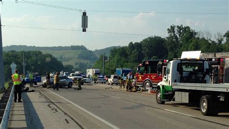 Woman 2 Teens Hospitalized After Aa Hwy Crash