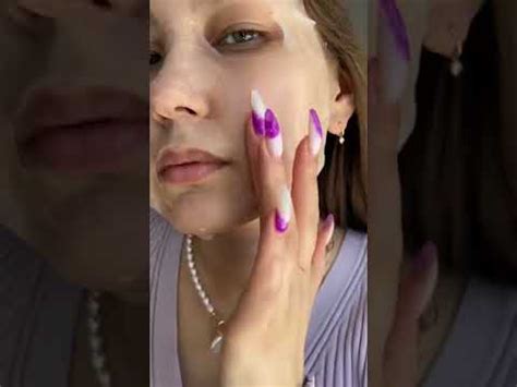 САМАЯ КОМФОРТНАЯ МАСКА ДЛЯ РОВНОГО ТОНА #тканеваямаска #сияющийцветлица ...