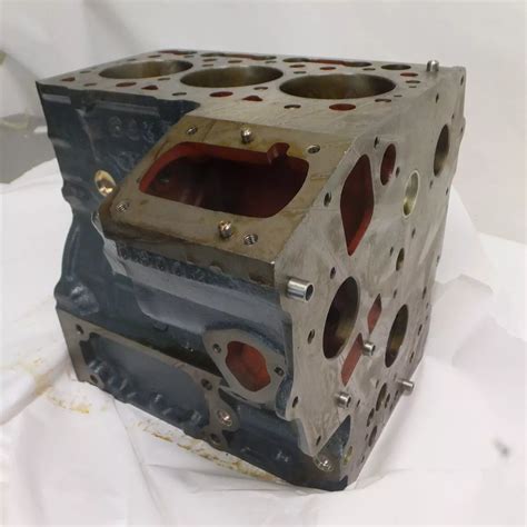 15865 01013 Kubota Crankcase Truck To Trailer